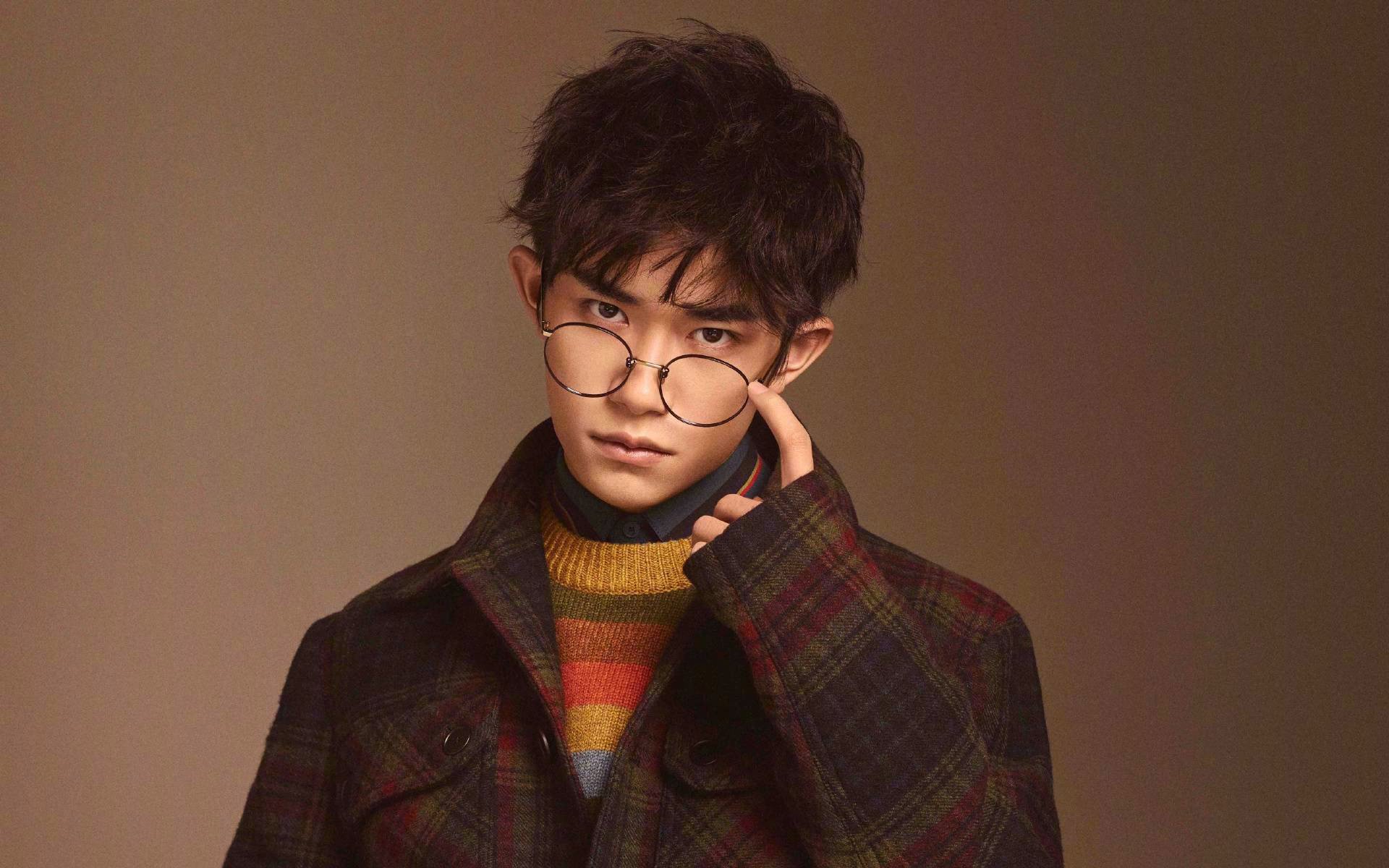 爱游戏中国官方网站平台-【战术应用实录】比赛中变换战术扭转乾坤的经典瞬间，战术变化